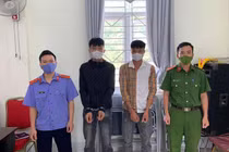 Nhìn bạn thấy "ngứa mắt", 2 thanh niên đánh nạn nhân vỡ sọ 