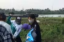 Video: Hàng chục nữ sinh hỗn chiến ở Ninh Bình