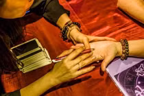 Hành trình phá án: Phán sai số đề, thầy bói bị “con nhang” đâm chết