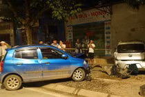 Đang đi bộ, người phụ nữ bị ô tô đâm tử vong