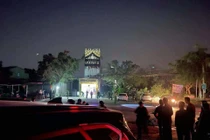 Rút dao giải quyết mâu thuẫn trong quán karaoke, 3 người chết