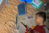 Hà Nội: Nguyên nhân bé 10 tuổi bị điện giật chết khi học online