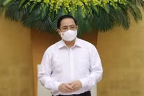 Thủ tướng: Chuyển trạng thái từ phòng ngự sang chủ động tấn công