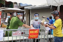 Hà Nội thêm 28 ca dương tính với COVID-19, 3 ca cộng đồng