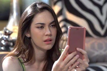 Vợ lật ngược thế cờ khiến chồng và "tiểu tam" chỉ biết ôm hận!