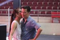 Vắng chồng, Hồng Ngọc “âu yếm” Đàm Vĩnh Hưng