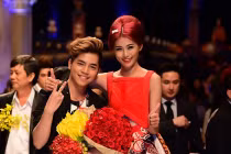 Chàng trai phu hồ 18 tuổi chiến thắng ngoạn mục Project Runway