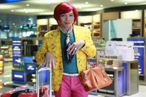 Chị Hội thu gần 6 tỷ đồng sau một ngày công chiếu