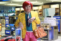 Chị Hội thu gần 6 tỷ đồng sau một ngày công chiếu