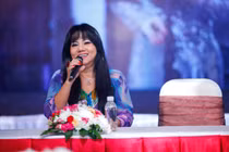 Ca sĩ Ngọc Ánh sẽ mặc kín mít để hát rock