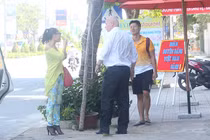 Thu Minh nhí nhảnh bên chồng tỉ phú ở Đà Nẵng