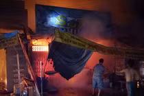 Vì sao 3 bà cháu chết thảm trong tiệm vàng cháy rực?