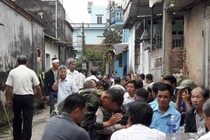 Hai lái xe ẩu đả sau tai nạn, một người tử vong