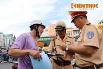 Điểm nóng 24h: Táo tợn tống tiền cả CSGT, bà Thu Nga tiêu sạch 348 tỉ