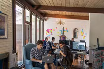 Điều bất ngờ trong ngôi nhà Facebook được khai sinh