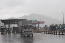 Chủ đầu tư BOT Ninh An muốn xử lý tài xế trả tiền lẻ