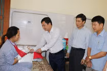 Khởi tố bị can đối tượng chém nhân viên y tế ở Hương Khê