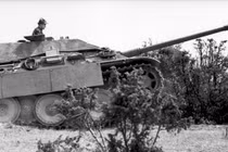 Video: Cực hiếm cảnh “sát thủ diệt tăng” Jagdpanther khai hỏa 