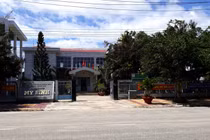 Ăn mừng nhà mới xa hoa, phô trương, Phó Bí thư phường mất chức