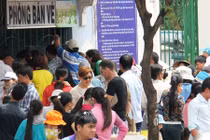 Ngộp thở chen lấn vào các khu du lịch ở TP HCM