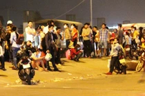 Trắng đêm đón xe về quê nghỉ lễ dịp 30/4