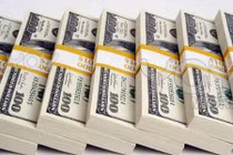 Lạ lùng nhiều “đại gia” bỏ lại hơn 5 tỷ trên taxi Vinasun