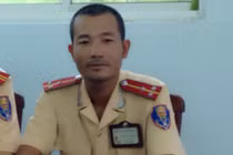 CSGT từng bị phơi nhiễm HIV lại tiếp tục…bắt cướp