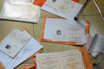 Choáng váng bằng tiến sĩ, thạc sĩ... chỉ 9 triệu đồng
