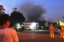 Cháy dữ dội trong Khu chế xuất Tân Thuận, TP HCM