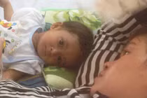 Bé 18 tháng nặng 3,6 kg chạy, nói cười... xôn xao BV Nhi Đồng