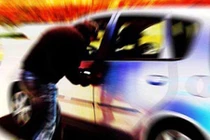 Ăn cơm tấm, mất trộm ô tô và 300 triệu đồng