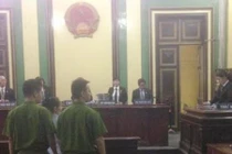 Gay cấn phiên xử vụ án lừa đảo hơn 12 tỷ đồng