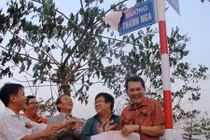 Hữu Châu rơi lệ dự lễ đặt tên đường NSƯT Thanh Nga