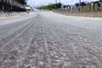 Cầu vượt thép đầu tiên ở Sài Gòn biến dạng ngỡ ngàng