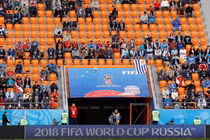 FIFA điều tra hàng ngàn ghế trống trên các khán đài World Cup