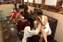 Đột kích karaoke Sài Gòn: Phát hiện gần 100 dân chơi dương tính ma tuý