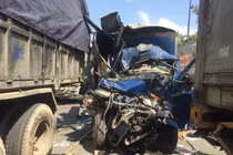 Va chạm liên hoàn trên Xa Lộ Hà Nội, 2 người thương vong ở Sài Gòn.