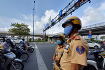 CSGT TPHCM xử phạt 4.145 trường hợp vi phạm trong 3 ngày tổng kiểm soát.