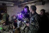 Ukraine nói đẩy lui 12 cuộc tấn công, phương Tây tin Nga sắp chính thức tuyên chiến