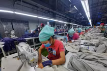 Chốt đề xuất tăng lương tối thiểu vùng lên 6 %