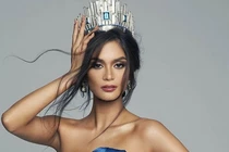 Khó ngờ Hoa hậu hoàn vũ gây hấn Khánh Vân cày game xuyên đêm 