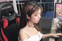 Loạt mỹ nhân nóng bỏng, chơi game giỏi của làng esport Việt Nam