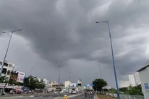 Dự báo mưa to, gió lớn trong dịp nghỉ lễ 30/4 và 1/5