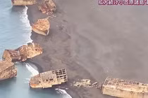 Loạt tàu ma bỗng dưng “trỗi dậy” từ đáy biển sau thảm họa nào? 