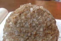 Nhặt được 3 “quả bóng gai”, chàng trai sụp đổ nghe chuyên gia bóc mẽ 