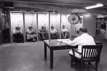 Giật mình năng lực nhìn xa, thấy cả căn cứ người ngoài hành tinh? 