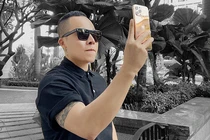 iPhone 12 mạ vàng Vũ Khắc Tiệp được tặng siêu đẹp, giá trên trời