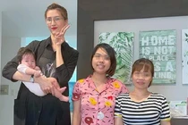 Pha Lê dở khóc dở cười khi mẫu nữ 1m90 chơi nhà