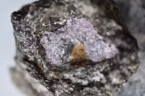 Bị thợ kim hoàn "chê", ai ngờ là viên ngọc quý nhất thế giới 