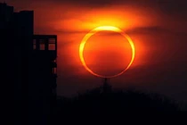 Bầu trời sắp xuất hiện “vòng lửa” khiến giới thiên văn học sốt sắng